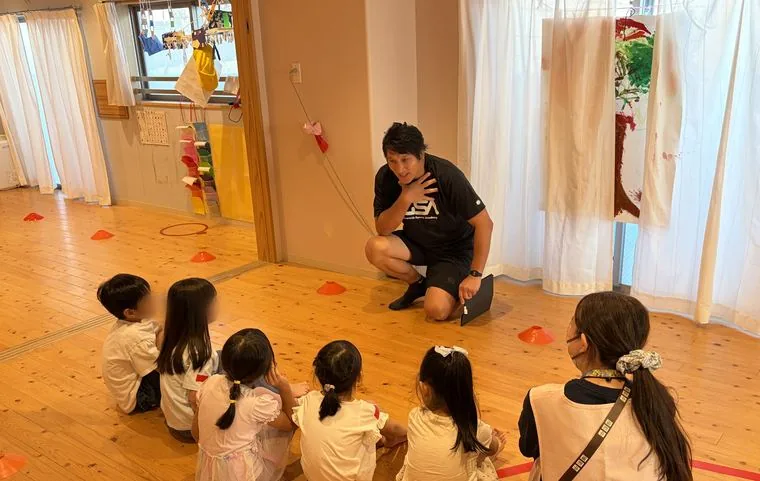 保育園・小学校訪問の様子